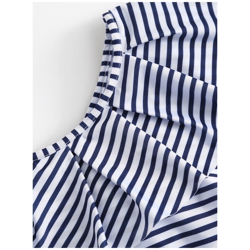 SOLD OUT - Picture 3 of 6